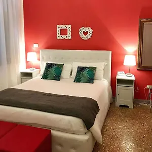 Residenza Quaggio Ca' Grimani ** Venice