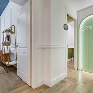 Hold - Luxury Nocleg ze śniadaniem